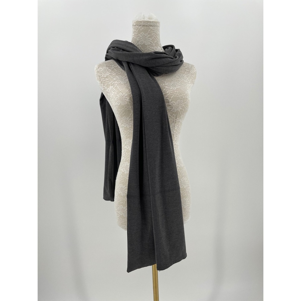 Bluffworks Threshold Scarf Charcoal Gray Travel Wrap with Hidden Zipper Pockets
